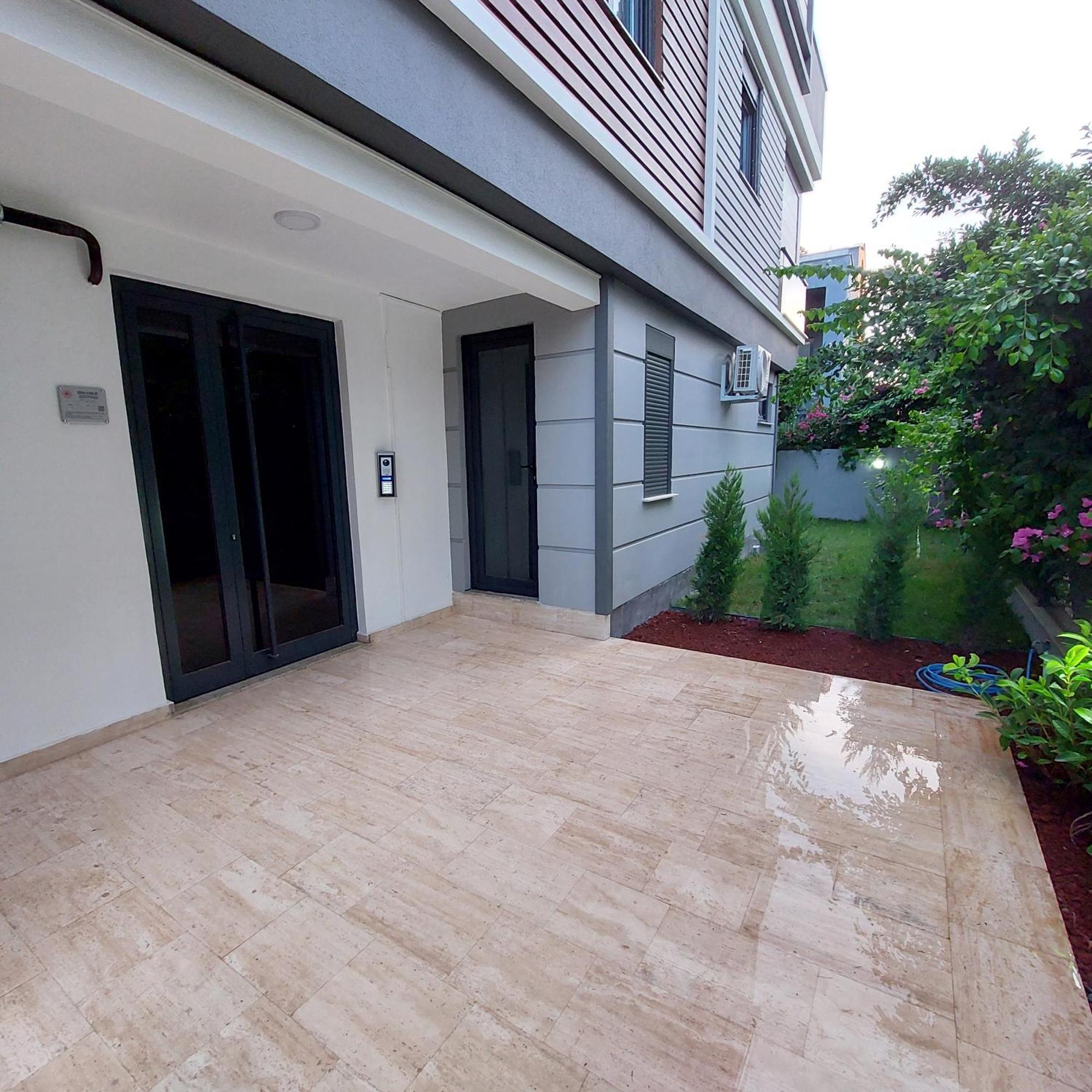 Appartement New Flat With Big Living Spaces 5 Near By Lara Beach